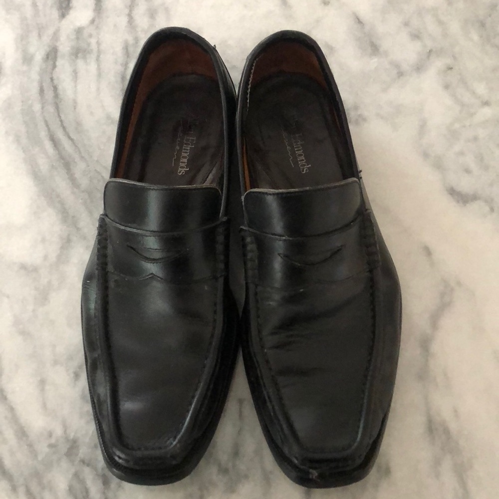 Allen Edmonds dress shoes size 9